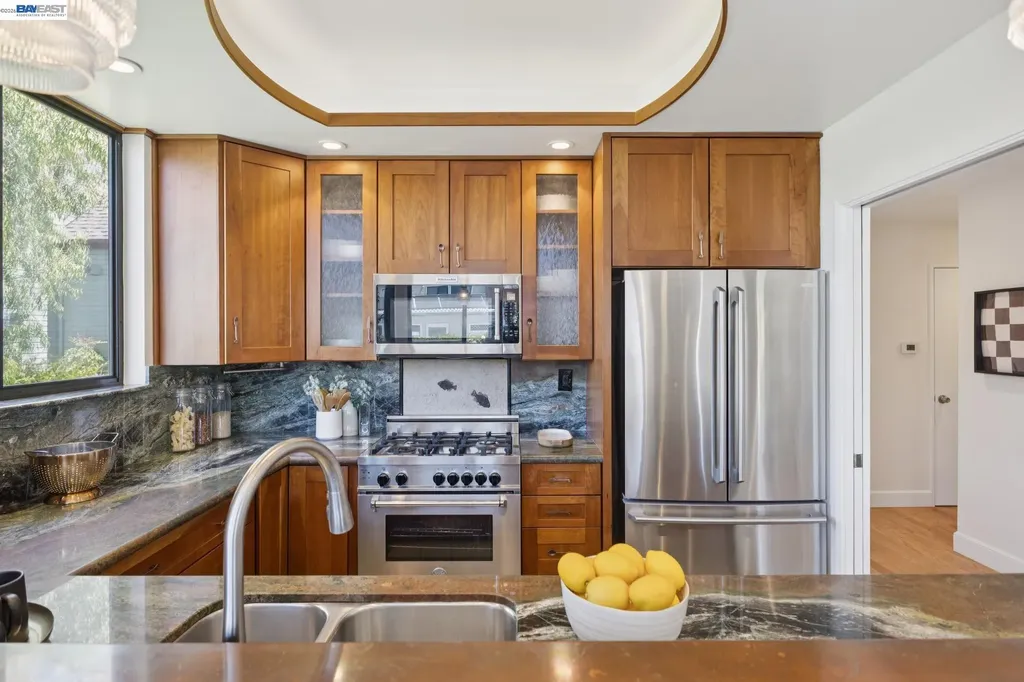 13 Regulus Court Alameda CA 94501