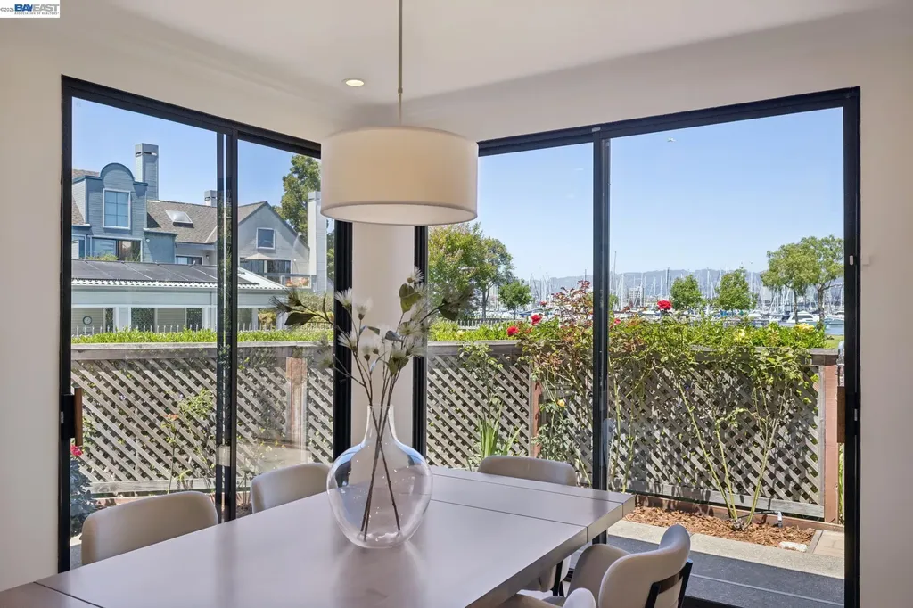 13 Regulus Court Alameda CA 94501