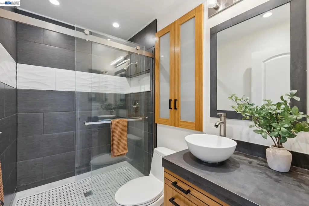13 Regulus Court Alameda CA 94501