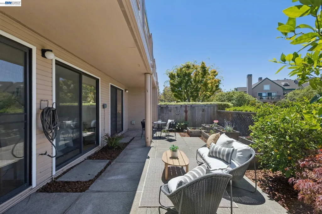 13 Regulus Court Alameda CA 94501