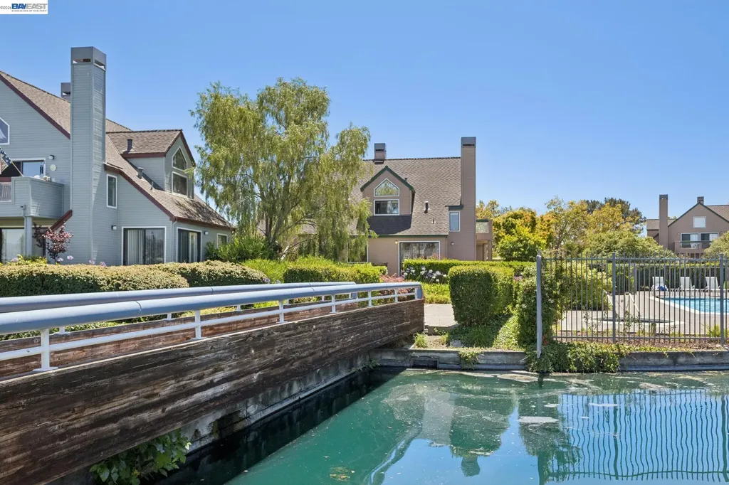 13 Regulus Court Alameda CA 94501