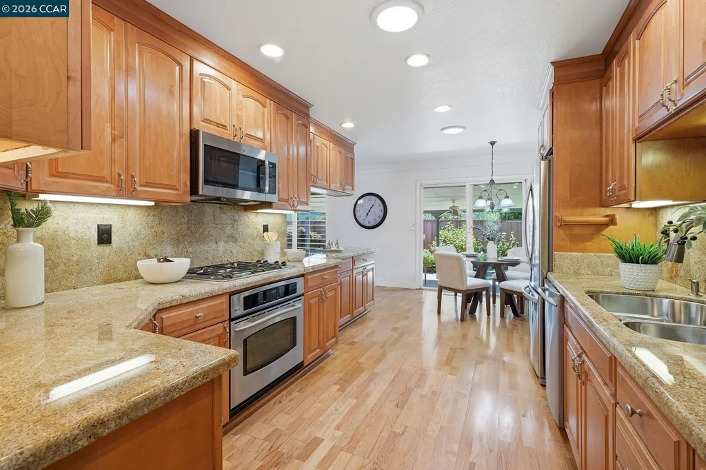 2334 Ramona Street Pinole CA 94564