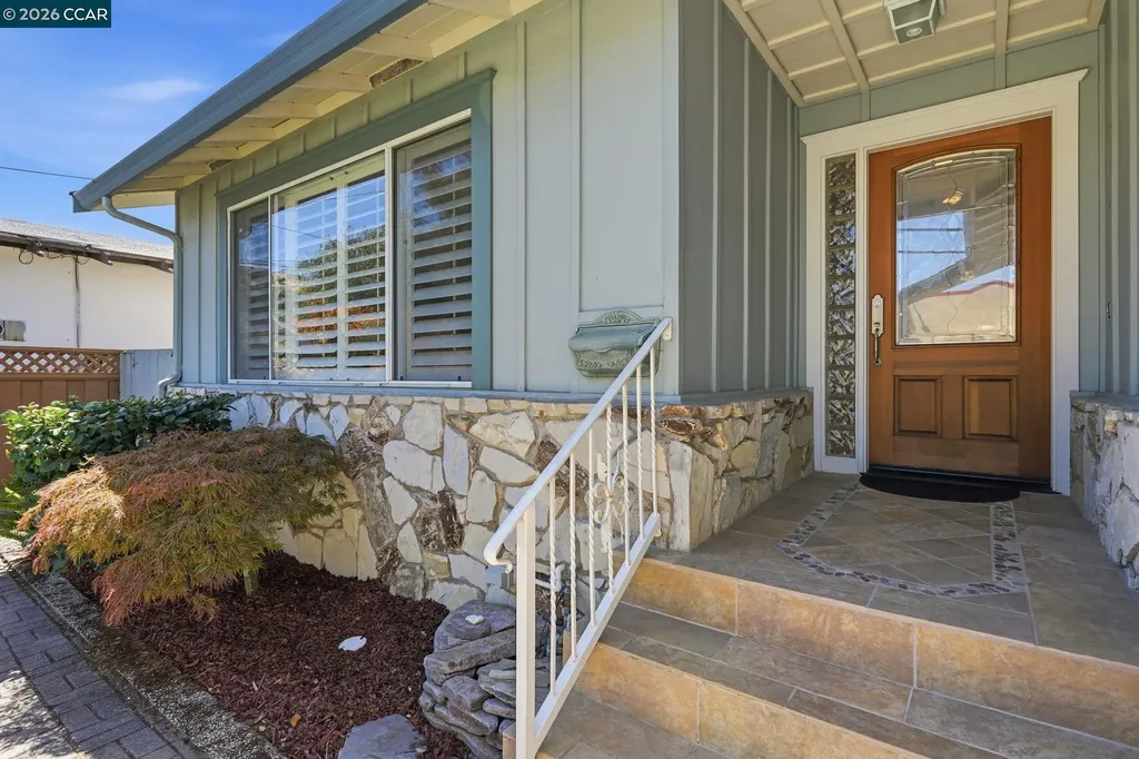 2334 Ramona Street Pinole CA 94564
