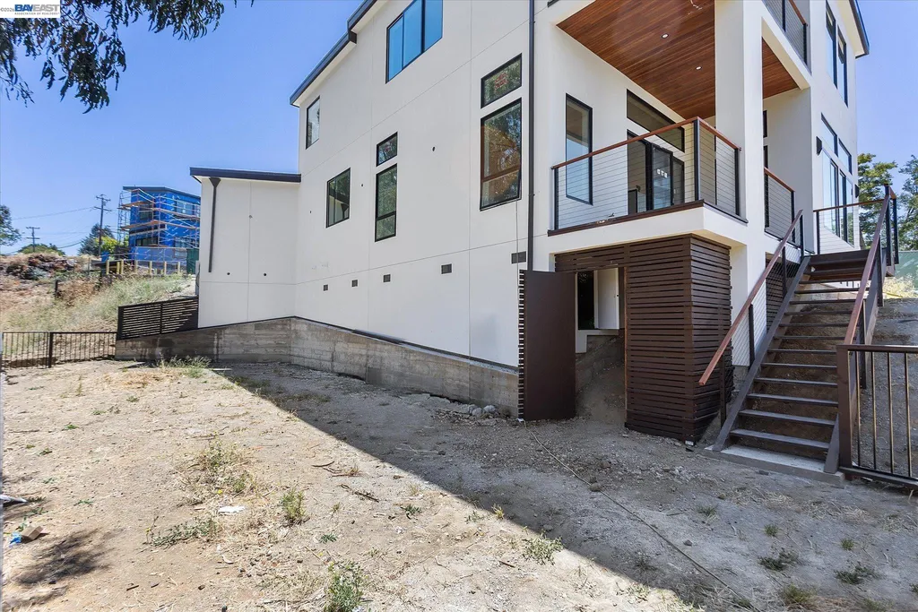 4980 Jensen Road Castro Valley CA 94552