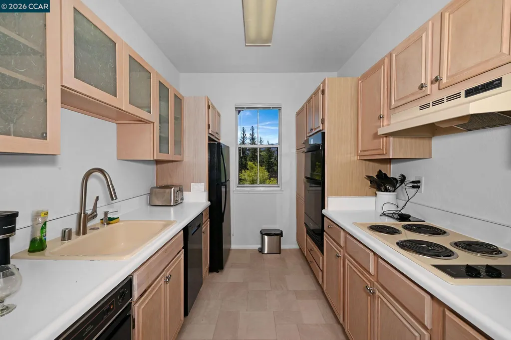 1860 Tice Creek Drive Walnut Creek CA 94595