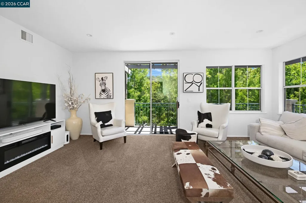 1860 Tice Creek Drive Walnut Creek CA 94595