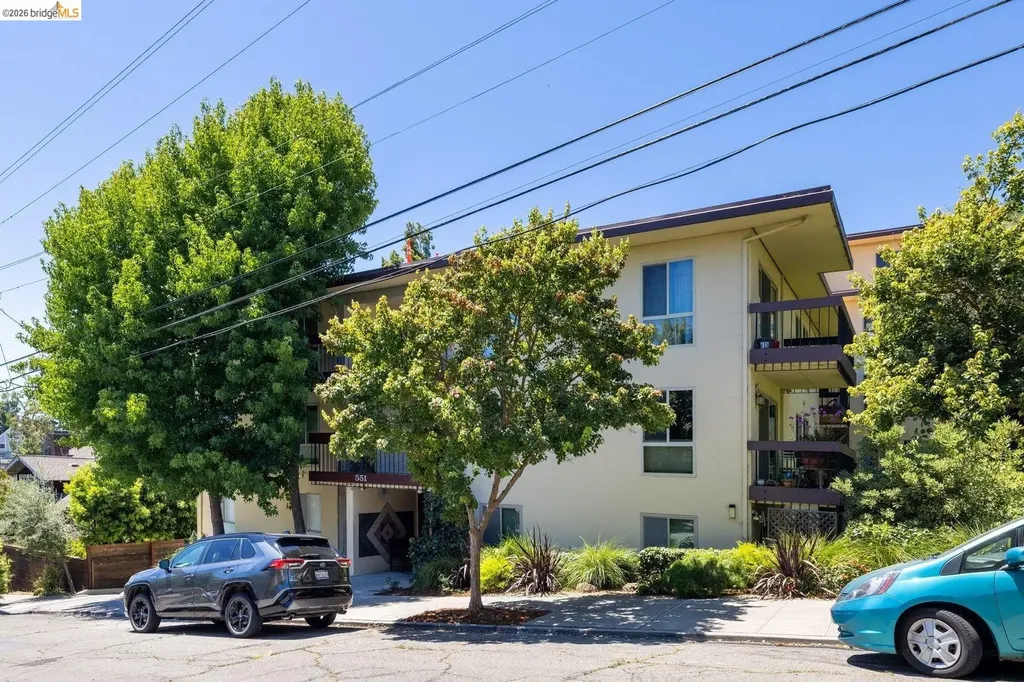 551 Jean Street Oakland CA 94610