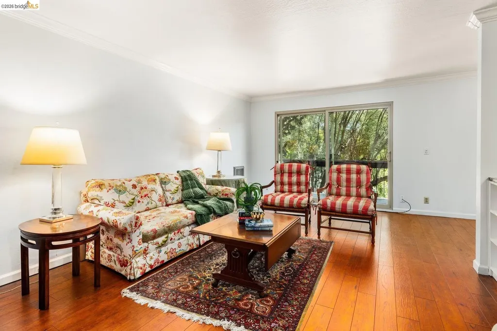 551 Jean Street Oakland CA 94610