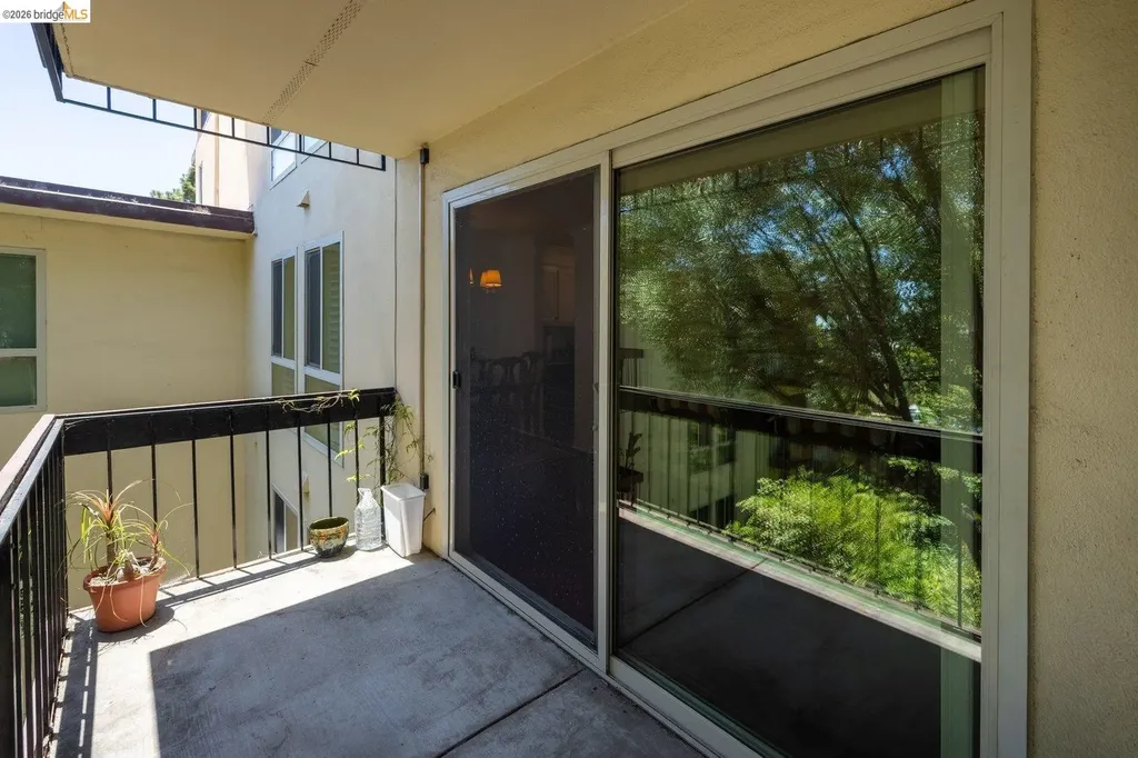 551 Jean Street Oakland CA 94610
