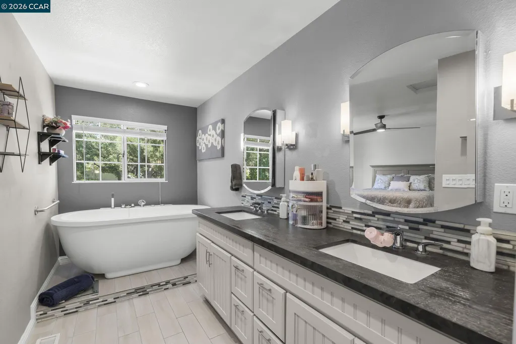 1002 Pinehurst Court Concord CA 94521