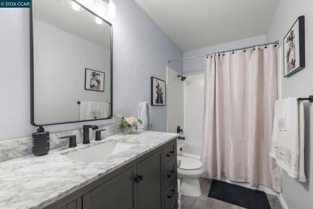 1002 Pinehurst Court Concord CA 94521