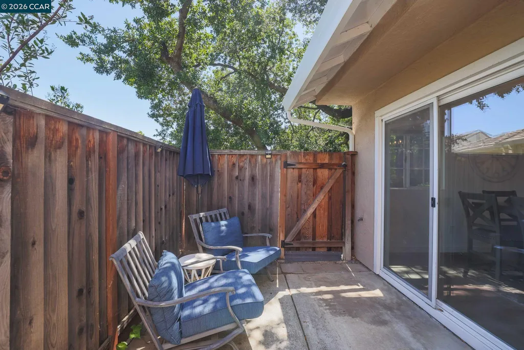 1002 Pinehurst Court Concord CA 94521
