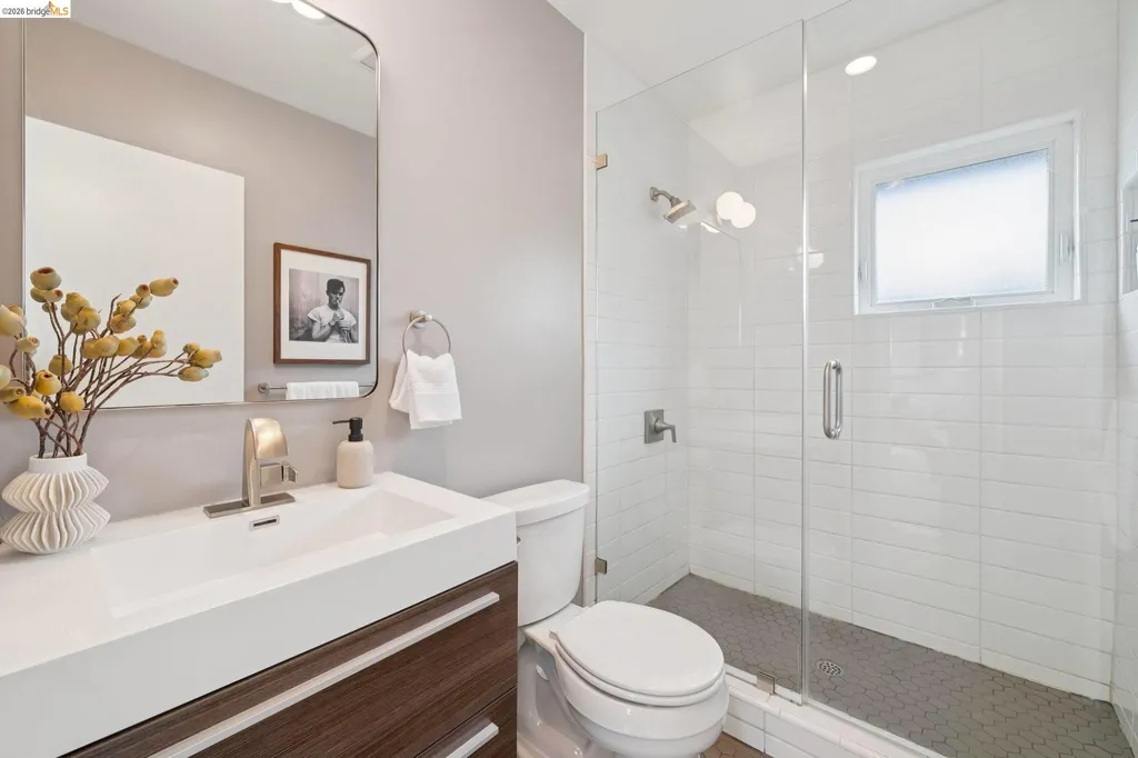 1722 Excelsior Avenue Oakland CA 94602