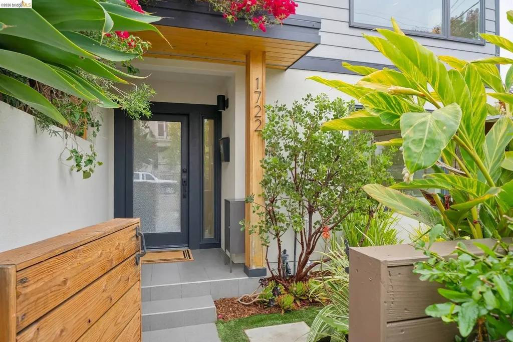 1722 Excelsior Avenue Oakland CA 94602