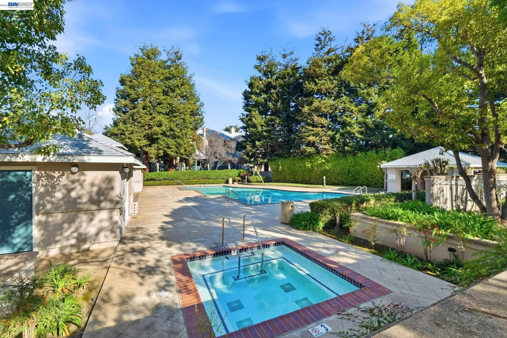 38860 Garibaldi Common Fremont CA 94536