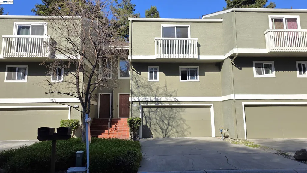 37856 Bright Common Fremont CA 94536