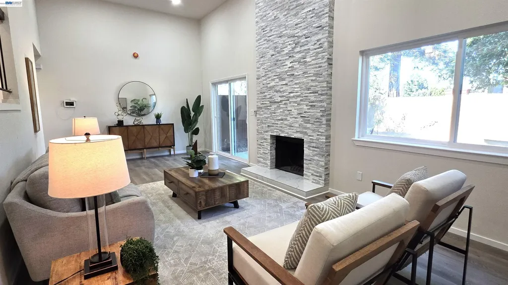 37856 Bright Common Fremont CA 94536