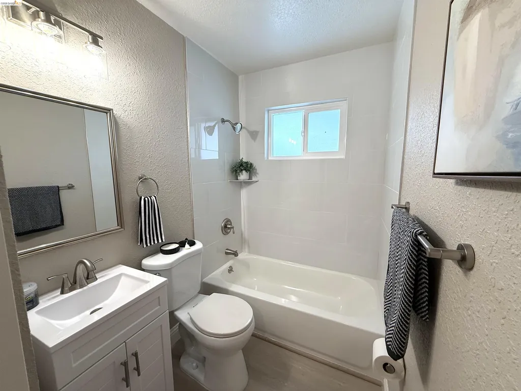 1124 Monterey Drive Antioch CA 94509