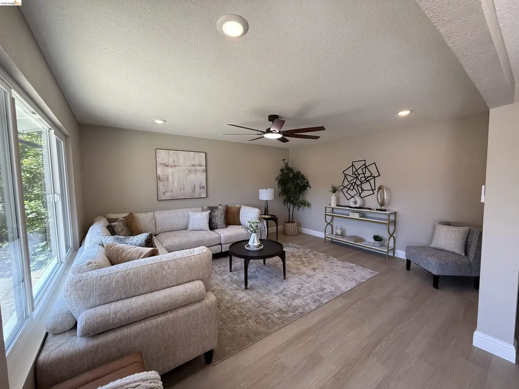 1124 Monterey Drive Antioch CA 94509