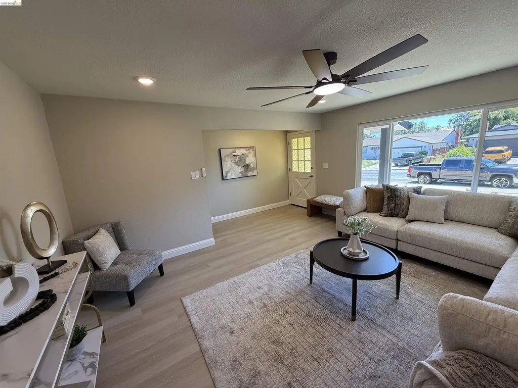 1124 Monterey Drive Antioch CA 94509