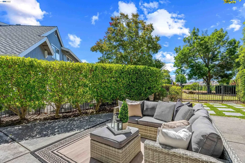 328 Eagle Nest Lane Danville CA 94506