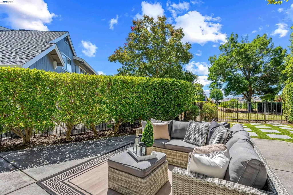328 Eagle Nest Lane Danville CA 94506