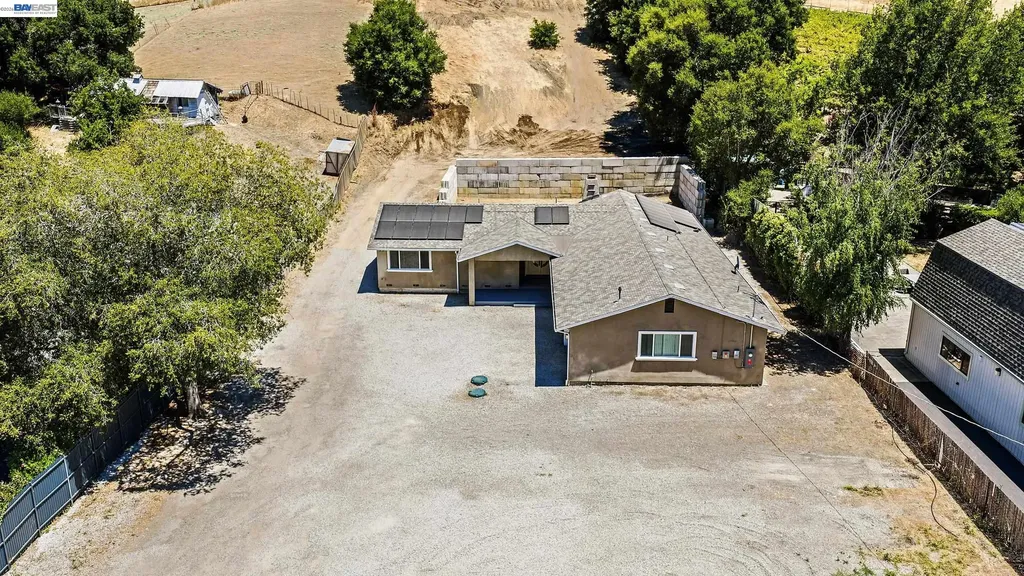 6344 Paloverde Road Castro Valley CA 94552