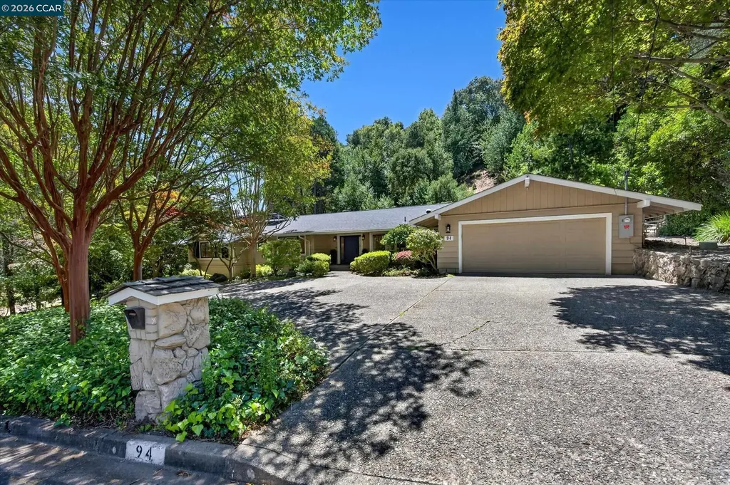 94 Devin Drive Moraga CA 94556
