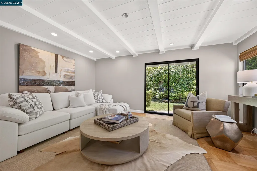 94 Devin Drive Moraga CA 94556