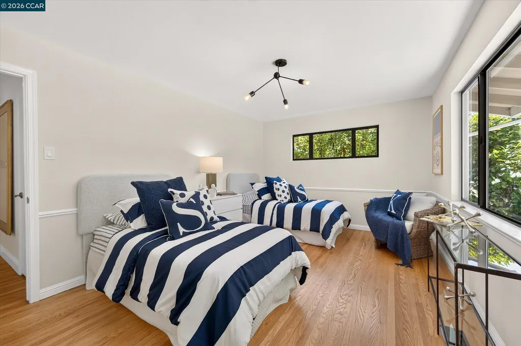 94 Devin Drive Moraga CA 94556