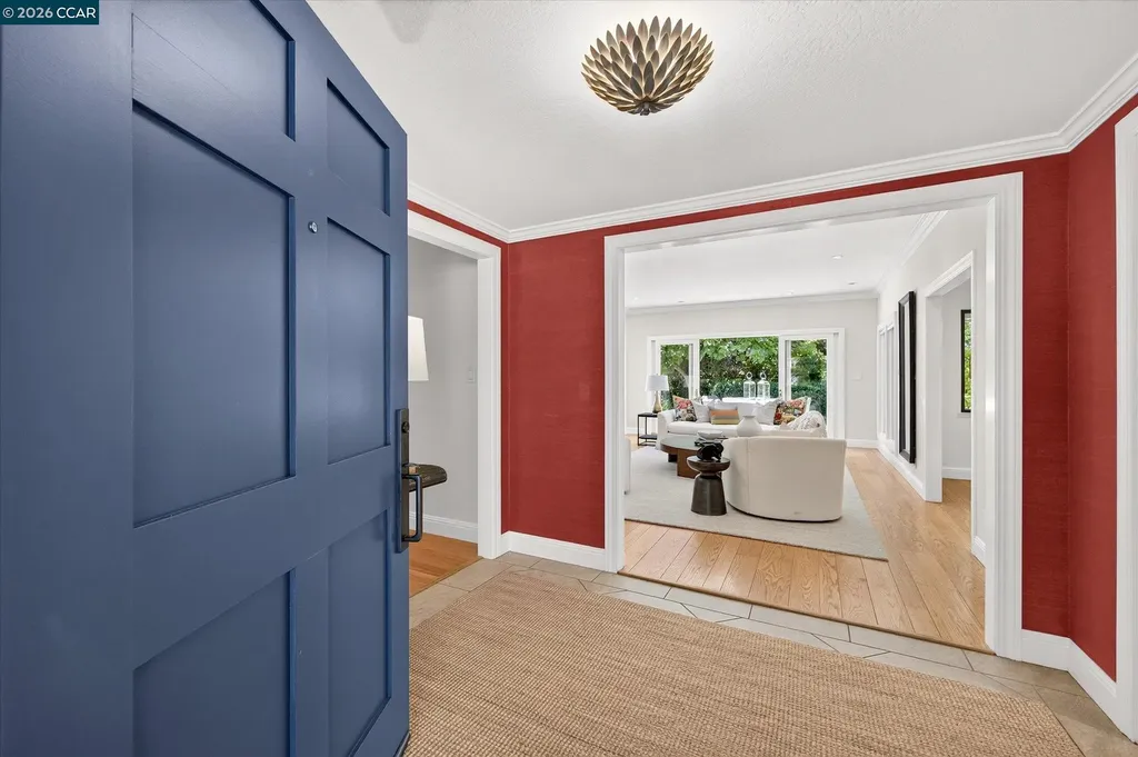 94 Devin Drive Moraga CA 94556