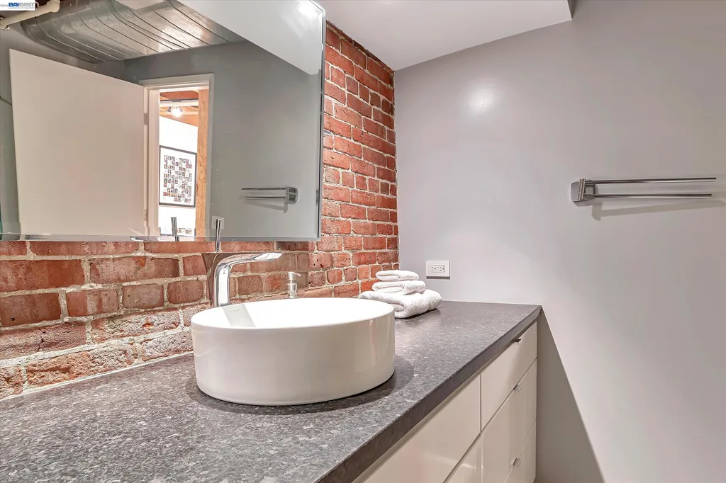 650 Delancey Street San Francisco CA 94107