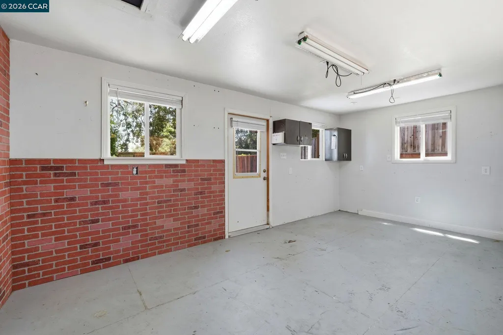 210 Vista Way Martinez CA 94553