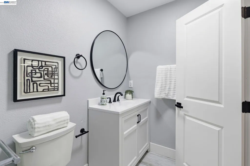 6684 Graham Avenue Newark CA 94560