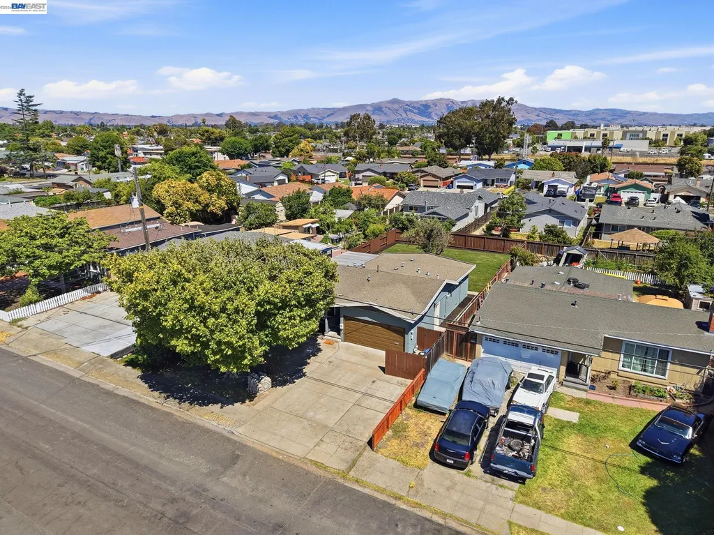 6684 Graham Avenue Newark CA 94560