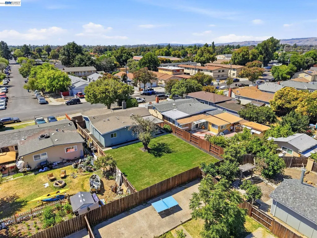 6684 Graham Avenue Newark CA 94560
