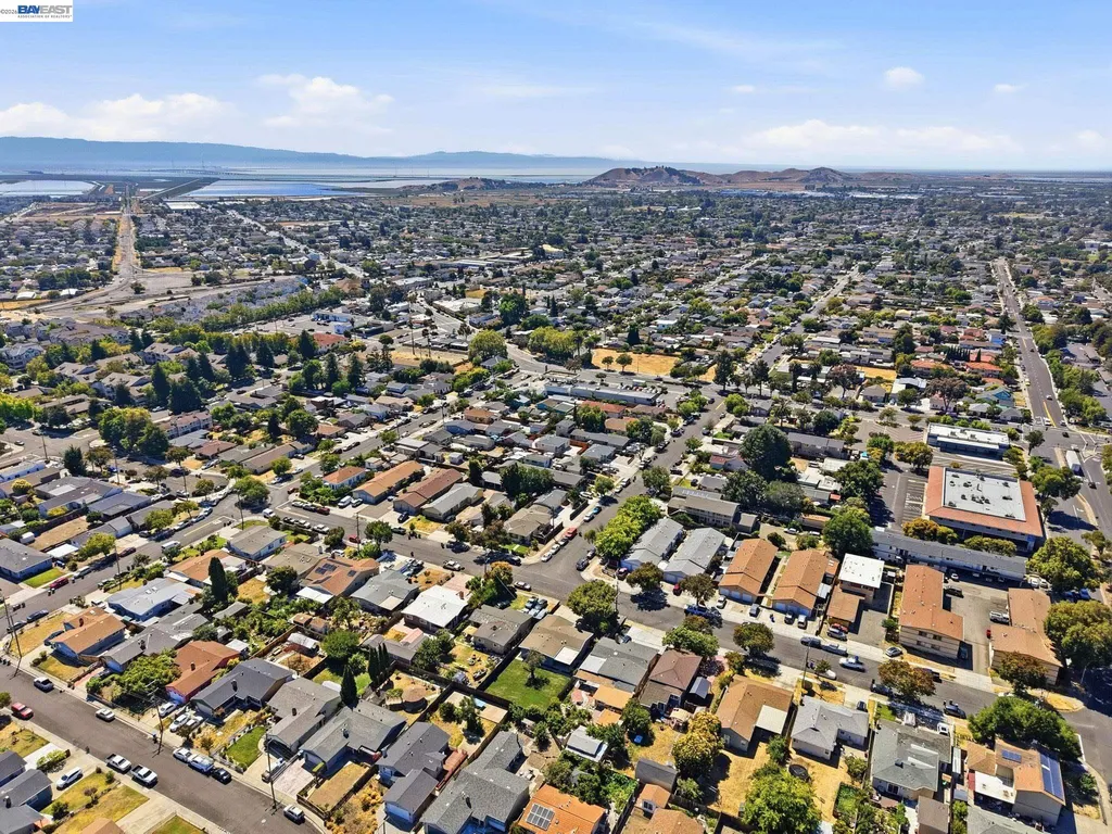 6684 Graham Avenue Newark CA 94560