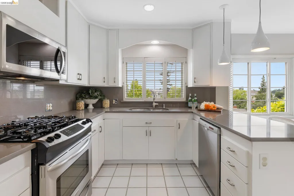 1001 Park Lane Piedmont CA 94610
