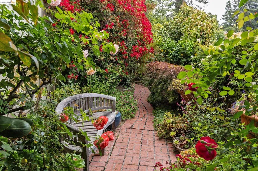 1001 Park Lane Piedmont CA 94610
