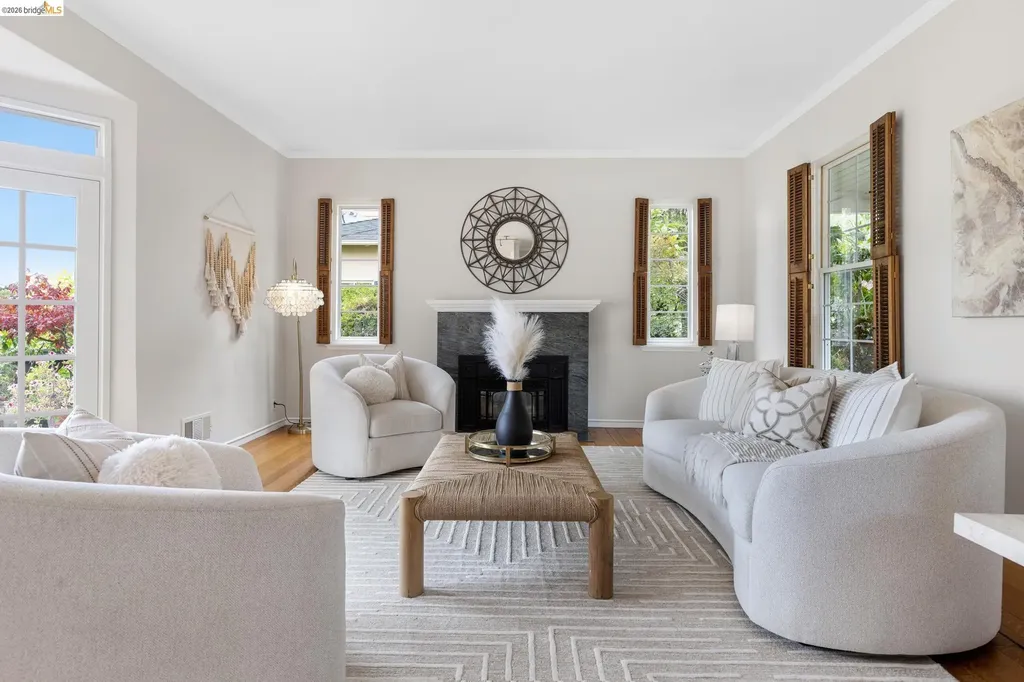 1001 Park Lane Piedmont CA 94610