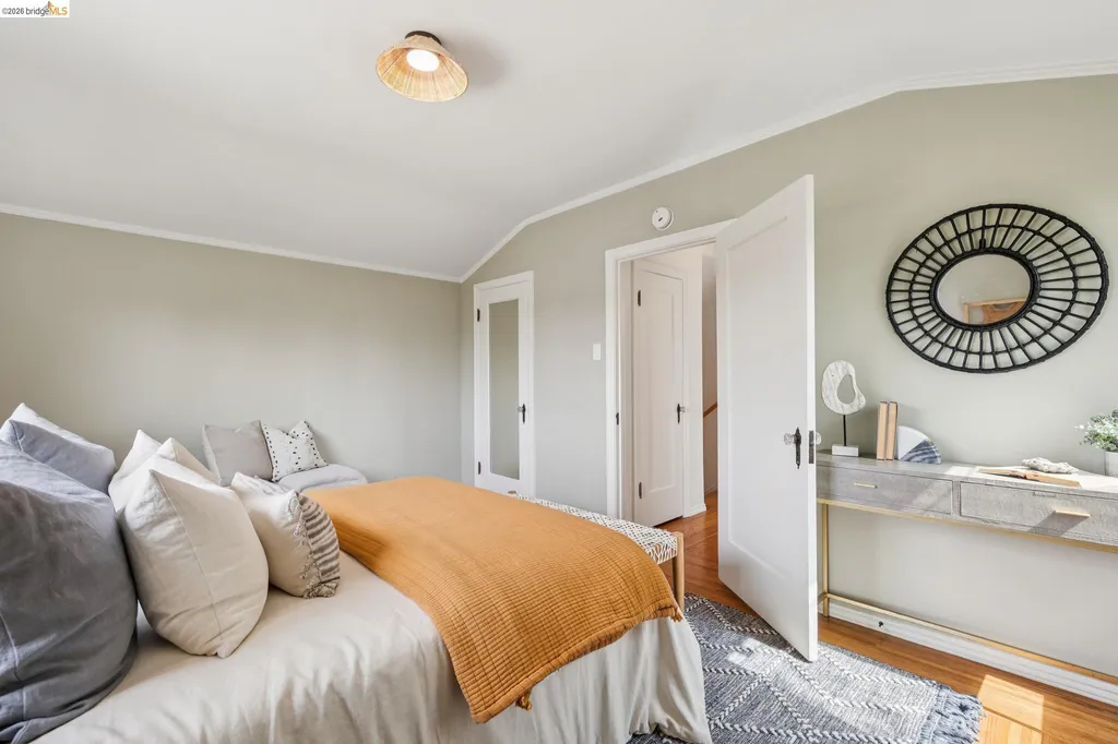 7423 Ward Avenue El Cerrito CA 94530