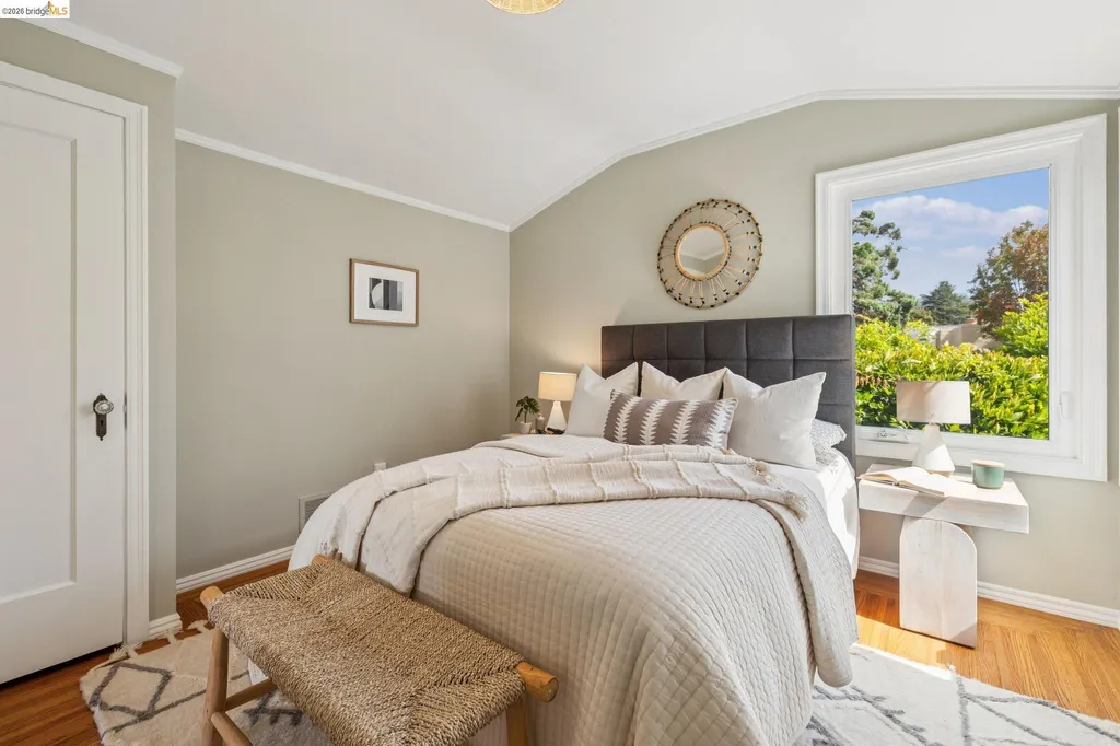 7423 Ward Avenue El Cerrito CA 94530