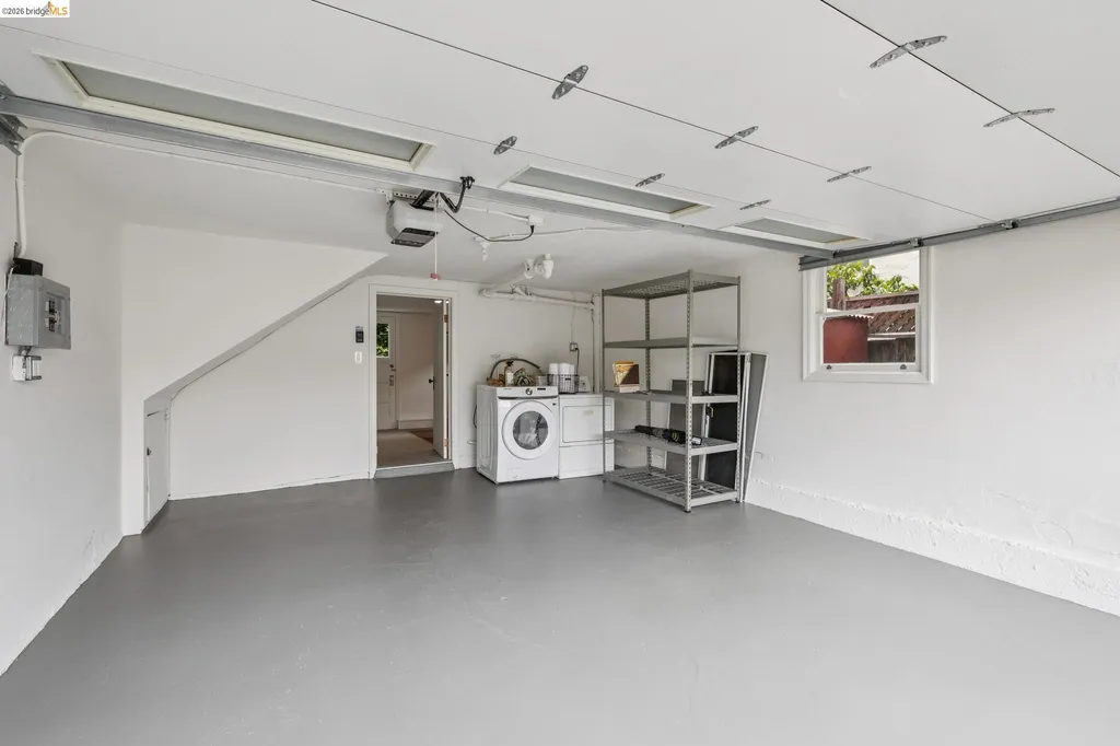 7423 Ward Avenue El Cerrito CA 94530