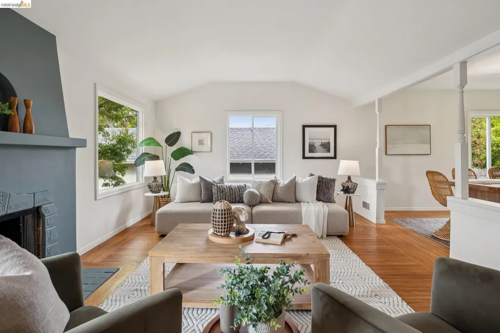 7423 Ward Avenue El Cerrito CA 94530