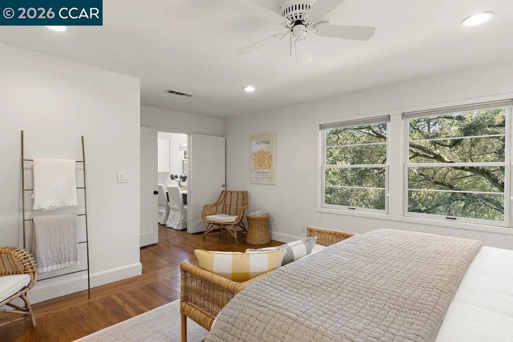 59 El Toyonal Orinda CA 94563