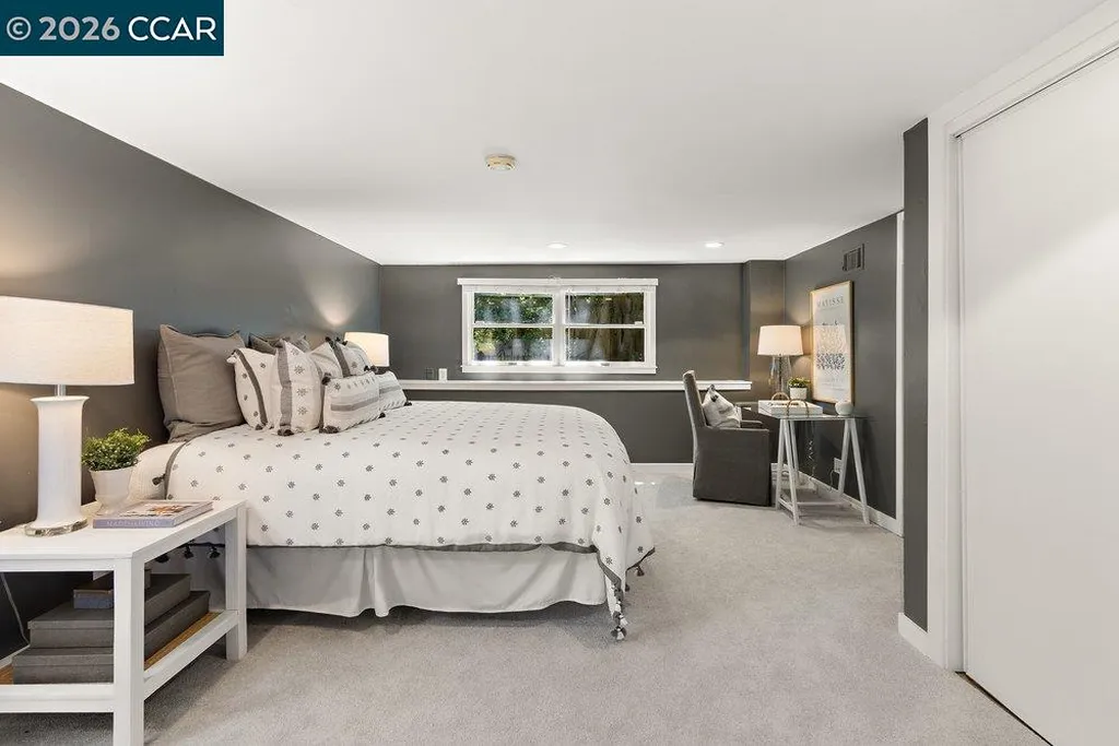 59 El Toyonal Orinda CA 94563