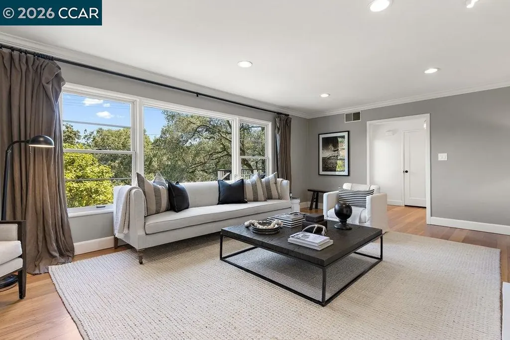 59 El Toyonal Orinda CA 94563