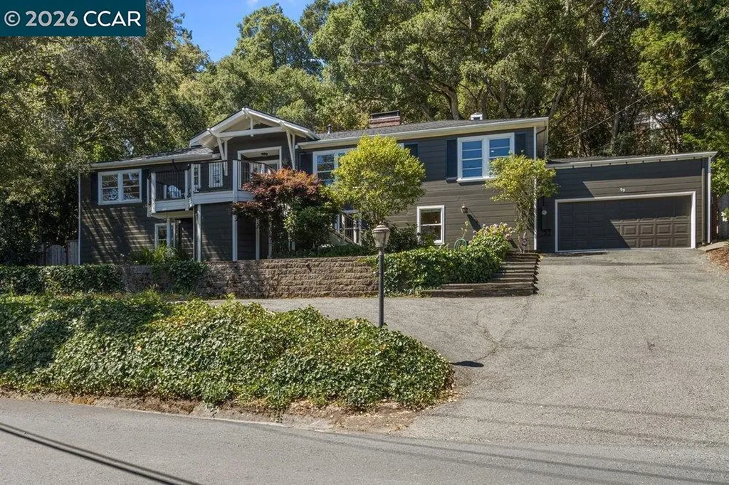 59 El Toyonal Orinda CA 94563