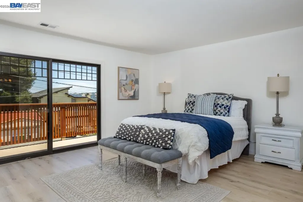 16645 Cowell Street Castro Valley CA 94578