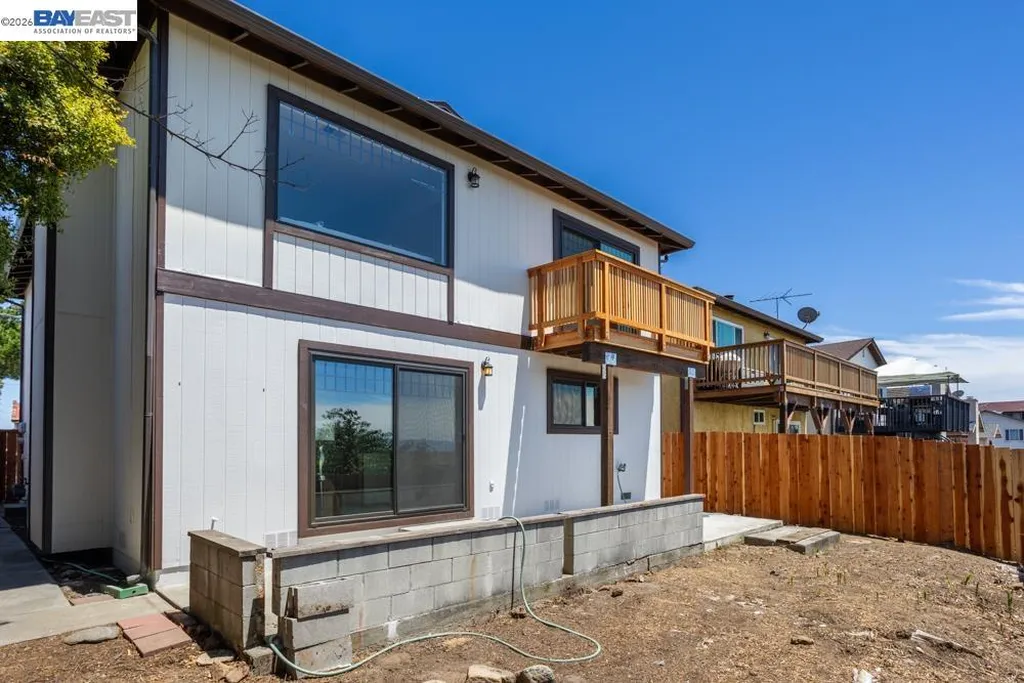 16645 Cowell Street Castro Valley CA 94578